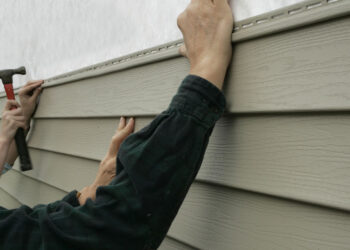 Siding roofing advantage contracting contractors